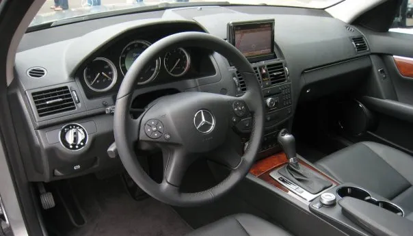 Mercedes,W204,C-class,dashboard