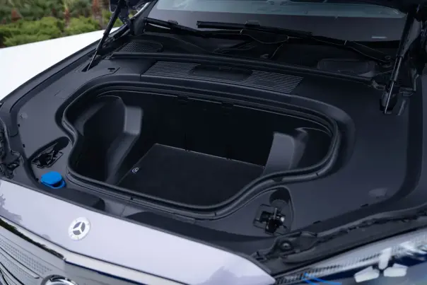 Mercedes・w520・Cクラス Electric・内装