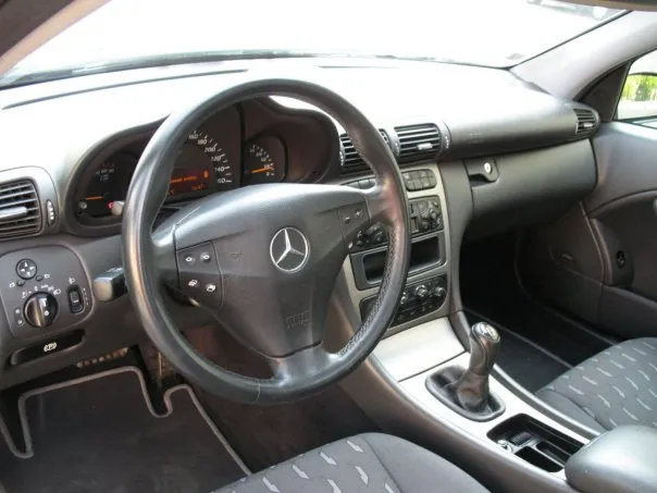 Mercedes,Cl203,C-class,sport Coupe,dashboard