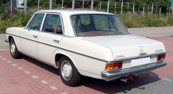 Mercedes,W115,rear