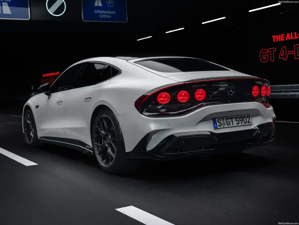 Mercedes・C590・AMG GT 4door coupe・Rear view