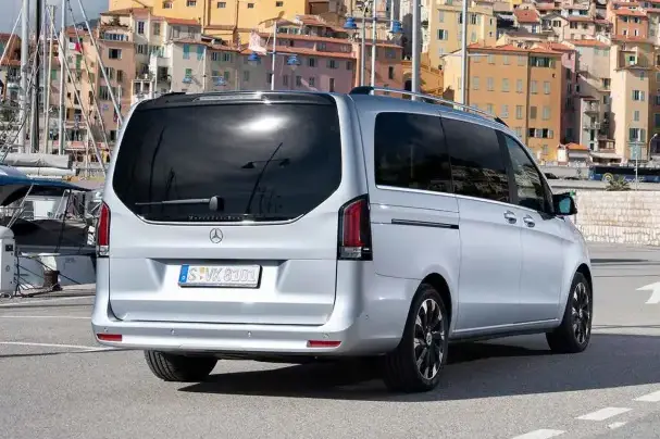 Mercedes・V447・EQV・Lang・Rückansicht