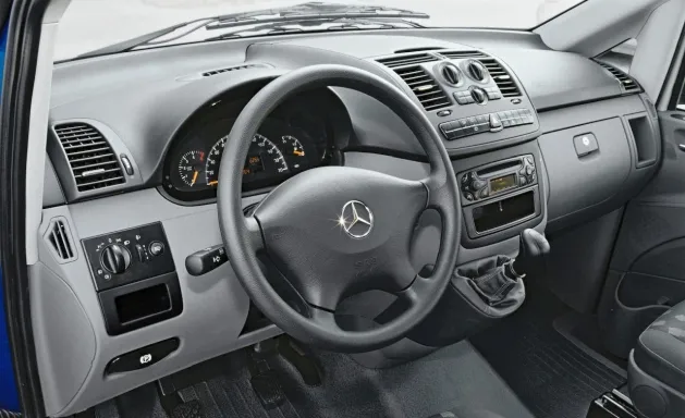 Mercedes,W639,Vito,dashboard